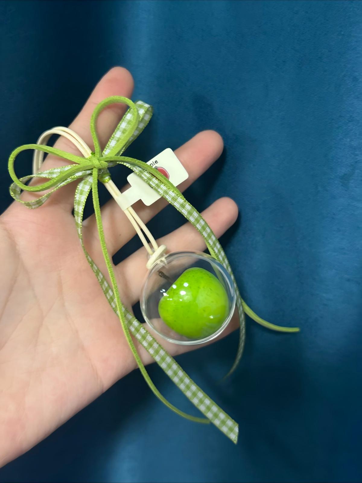 MOMO Realistic Green Apple Charm