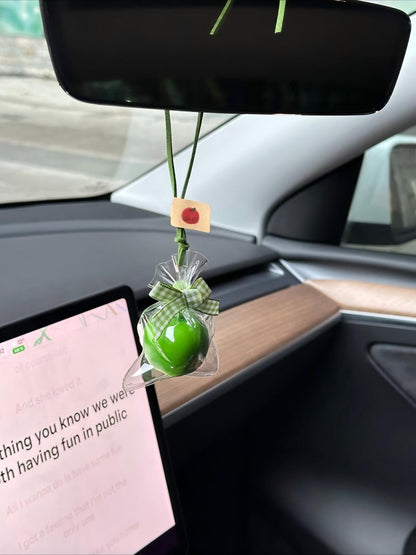 MOMO Realistic Apple Pouch Charm